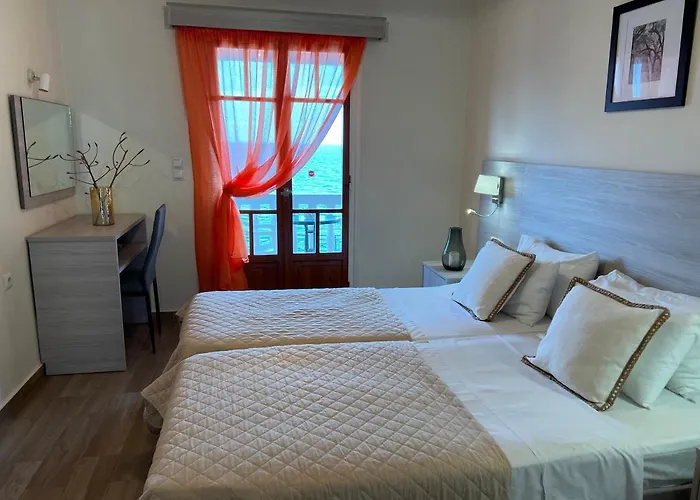 Loukas Apartments On The Waves